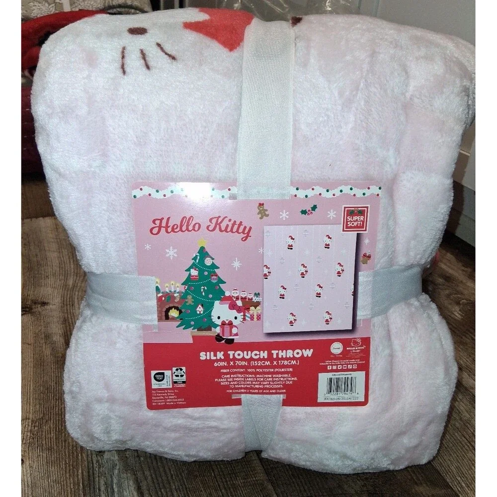 Hello Kitty Holiday Throw Blanket, 60